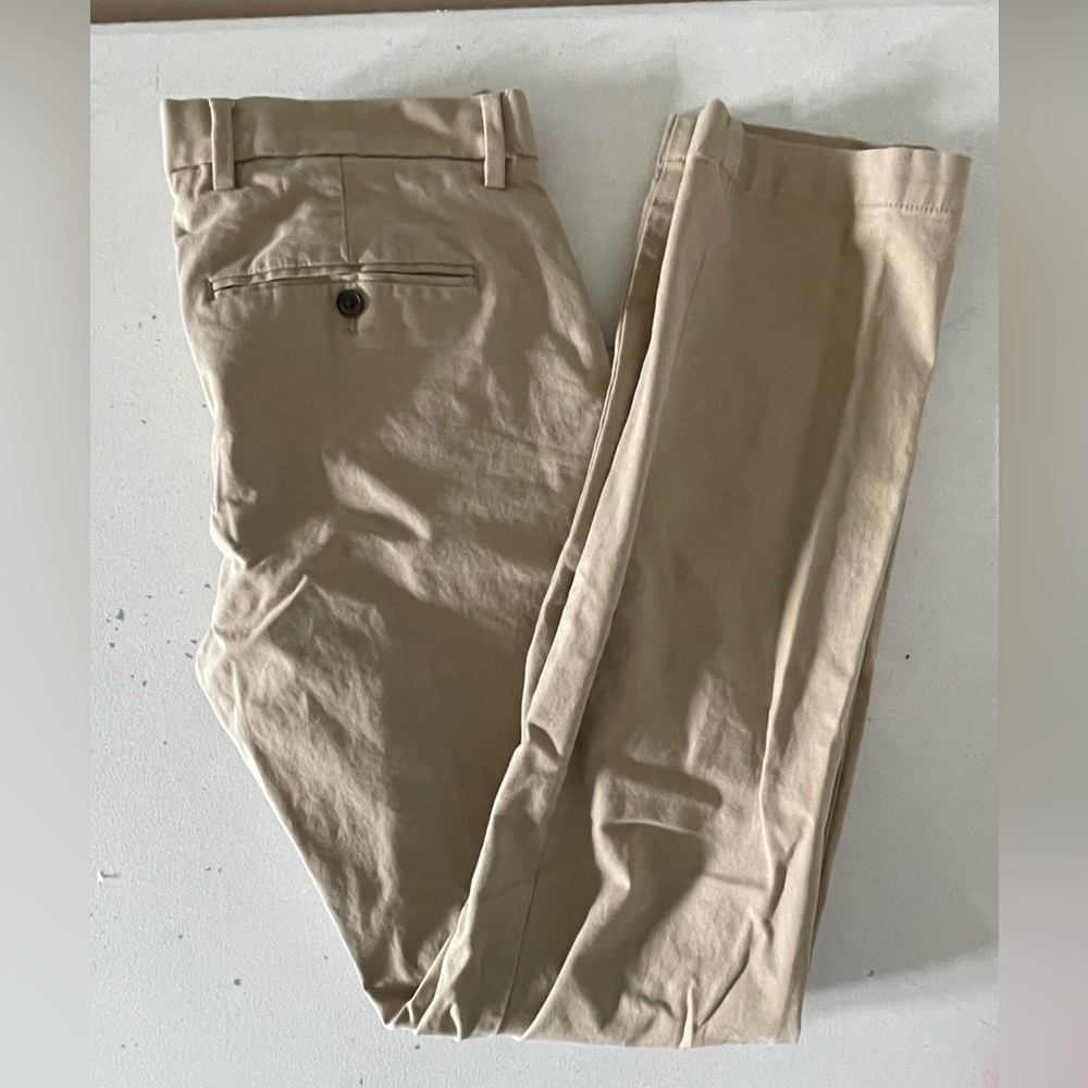 Men’s gap slim fit khaki pants